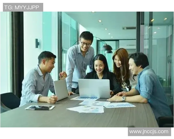 建龙足球崛起之路探索团队精神与技术结合的成功秘诀